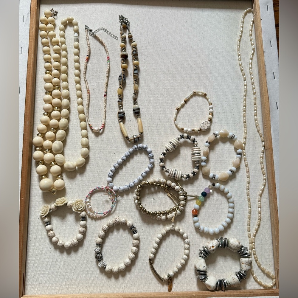 Lot of Beaded Necklaces & Bracelets – White & Neutral Tones
